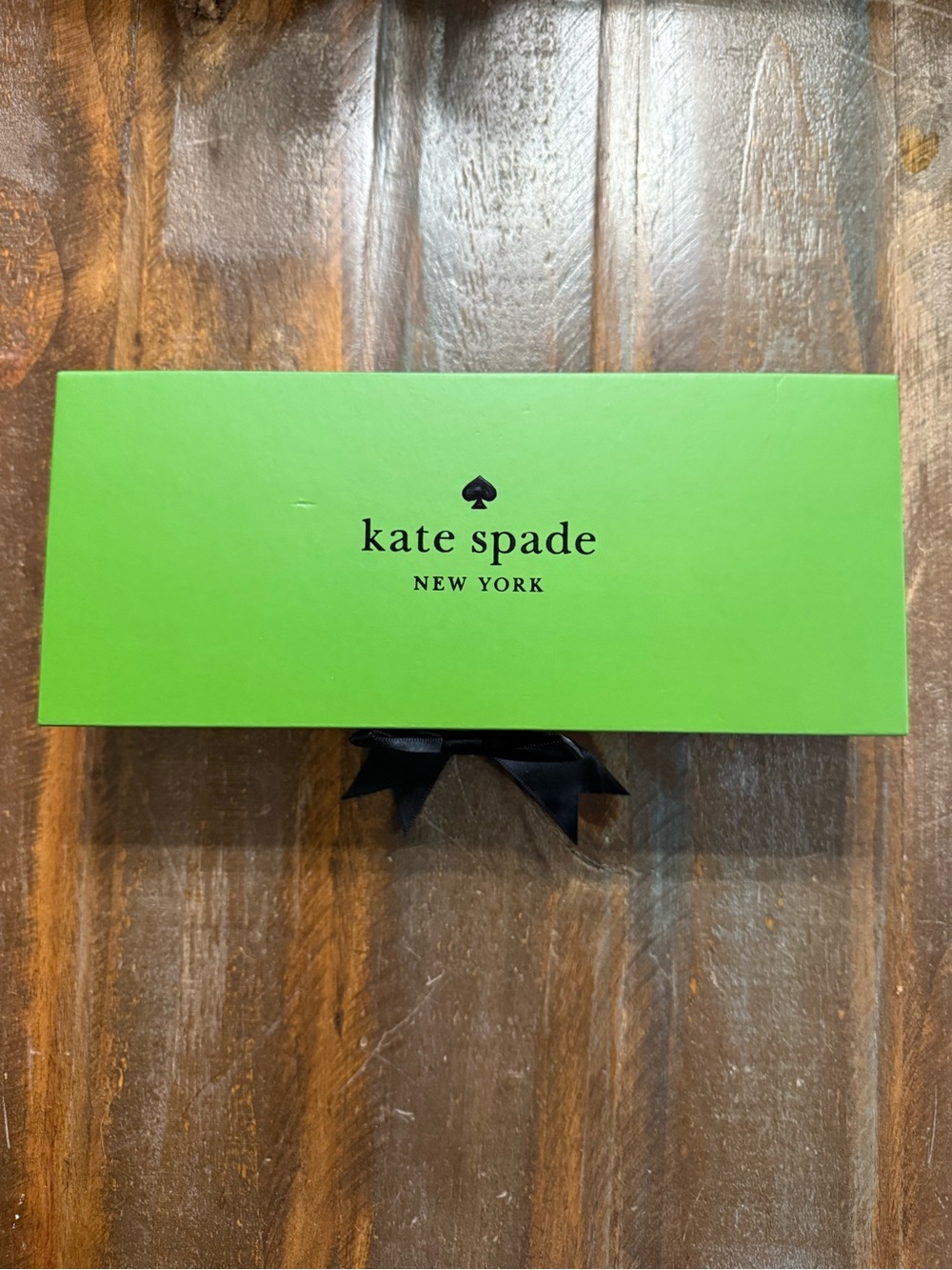 kate spade New York 3 Pair Cozy Low Cut Socks in Gift Box with Bow New in Box
